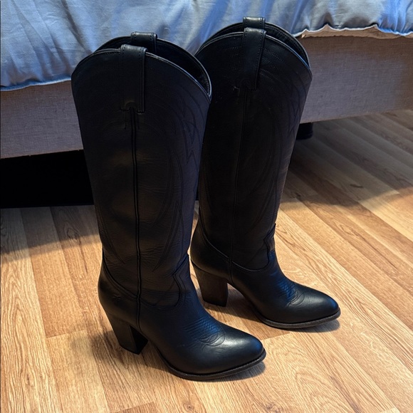 Frye Frye Ilana Pull On Tall Black Leather Boots - Picture 1 of 12
